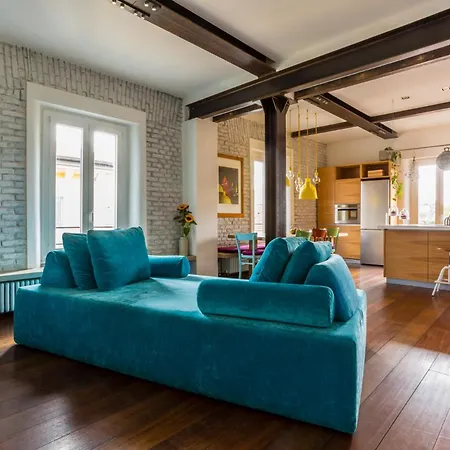 Stellar Design 2br Loft Next To Navigli & Duomo Apartment