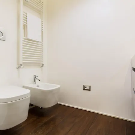Lejlighed Stellar Design 2br Loft Next To Navigli & Duomo Milano