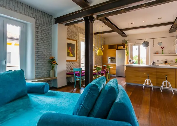 Stellar Design 2br Loft Next To Navigli & Duomo Milão